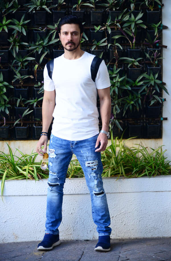Darshan Kumaar Images