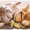 Peeling garlic