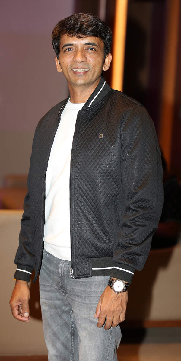 Ravindra Gautam Photos