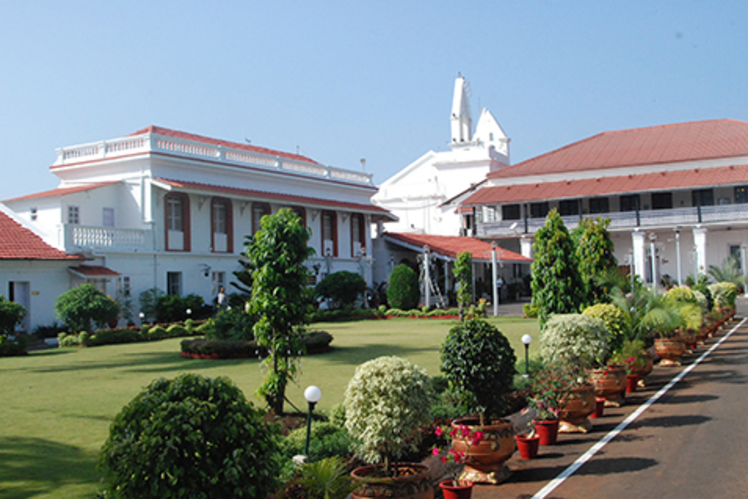 raj bhavan tour tickets price