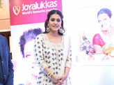 Kajol Devgan unveils Joyalukkas Akshaya Tritiya 2019