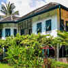 Issaya Siamese Club