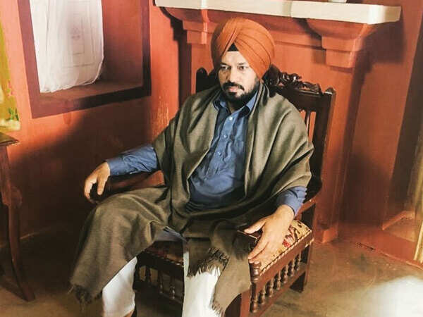 Gurpreet Ghuggi Pictures