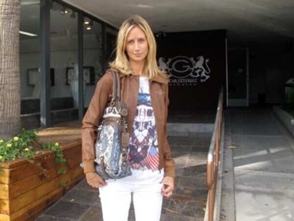 Victoria Hervey Images