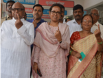 Eknath Gaikwad votes with family
