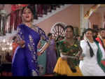 ​Song: Didi Tera Dewar Deeewana Movie: Hum Aapke Hai Koun