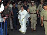 Mamata Banerjee condemns attacks on Vidyasagar College