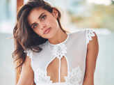 Portuguese Sara Sampaio suffers from Trichotillomania