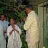 Lok Sabha elections 2019 live updates: Chandrababu Naidu meets Mamata Banerjee in Kolkata