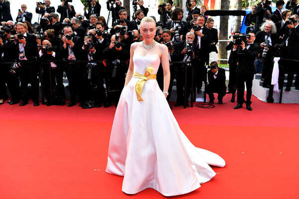 Dakota Fanning Pictures