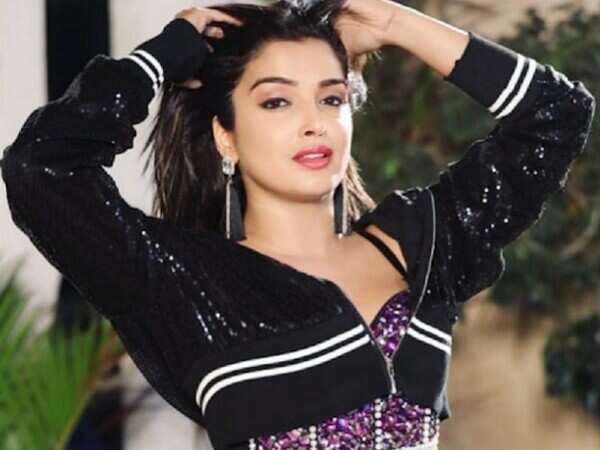 Amrapali Dubey Photos