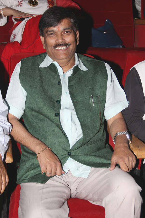 Akhilesh Mishra Photos
