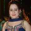 <i class="tbold">pooja joshi</i>