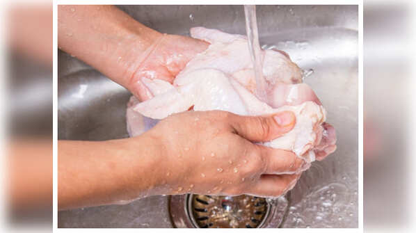 Harmful effects of washing chicken