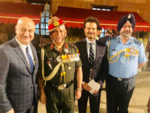Anupam Kher, Anil Kapoor pose with Chief of Army Staff and Air Chief Marshal