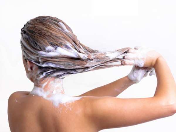 How To Take A Shower The Right Way To Keep Your Hair Healthy