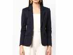 A sharp layering piece