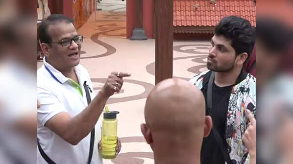 Veena and Vidyadhar’s ugly spat