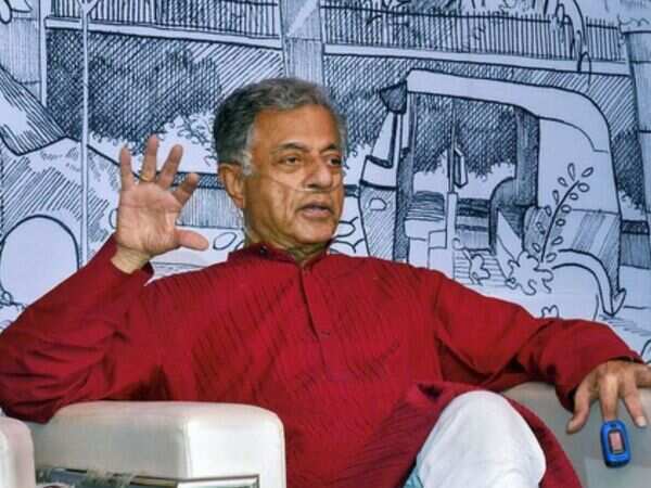Girish Karnad Photos