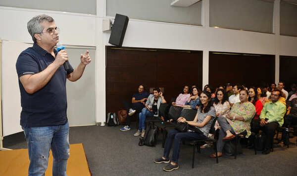 Atul Khatri Images