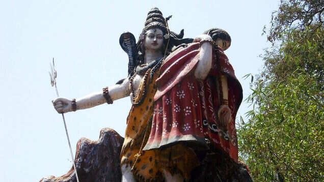 Baijnath&ndash; a beautiful town in Uttarakhand where burning effigies of Ravana causes death