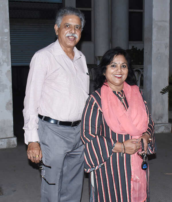 Arun Tiwari Photos