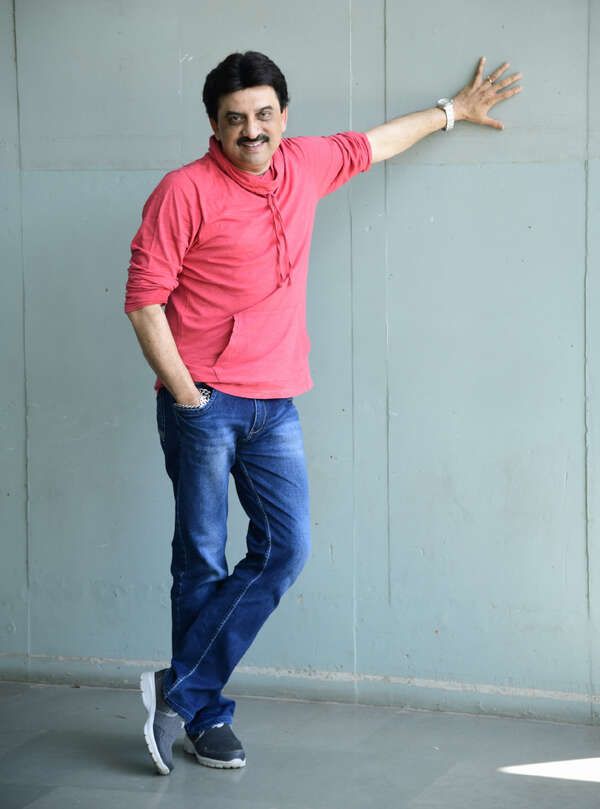 Hiten Kumar Stills