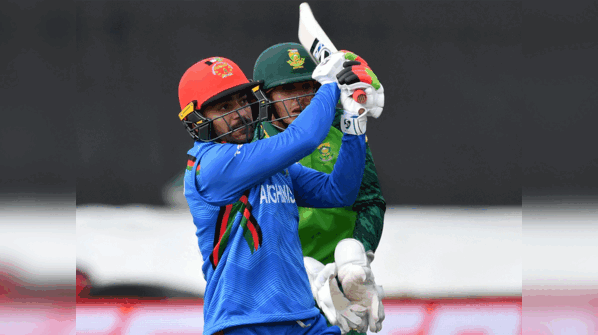 Rashid's innings helped Afghanistan post 125