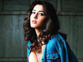 Beautiful photoshoot pictures of Raashi Khanna