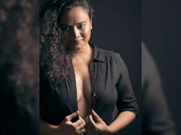 Kalyanee Mulay Images