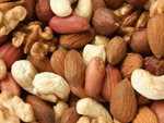 Almonds, cashews, or hazelnuts