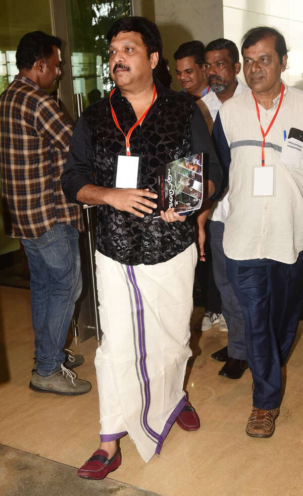 Ganesh Kumar Wallpapers