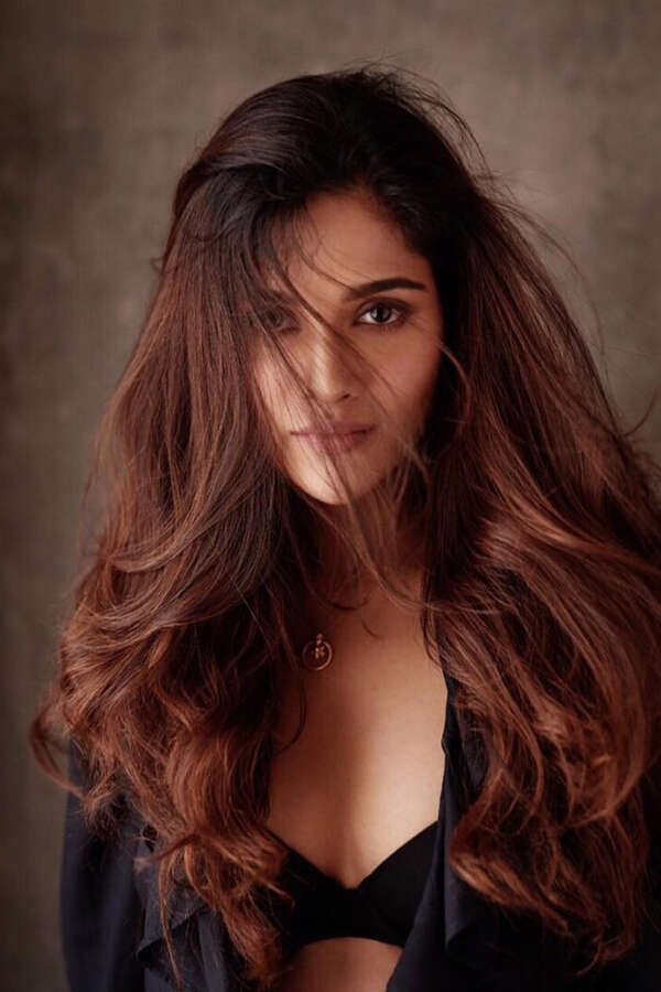Sushrii Shreya Mishraa