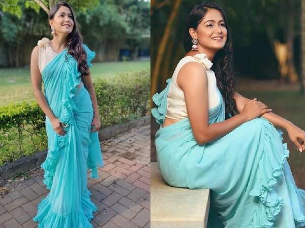 Mokshitha Pai Wallpapers