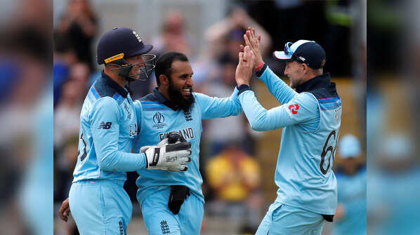 Adil Rashid picks 3 wickets