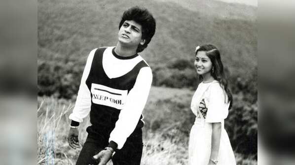 Anand (1986)