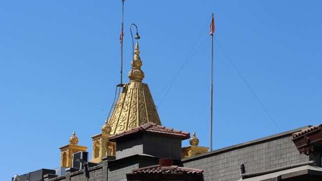 Here is why you should visit Shirdi on Guru Poornima