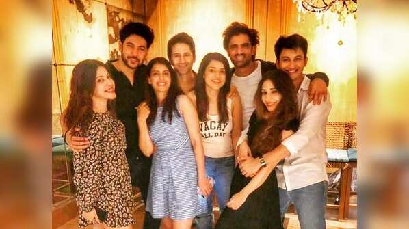 Naagin 3's Heli Daruwala celebrates birthday with close friends Mohit Malik, Shivin Narang; see inside pics