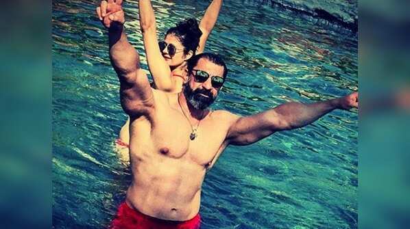 Nawab Shah and Pooja Batra's epic love story: These 10 pictures are proof