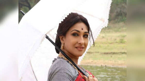 ED questions Rituparna Sengupta over Rose Valley scam