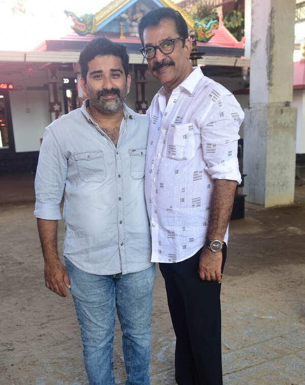 Nishad Koya Pictures