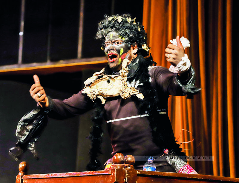 Pollution Hazir Ho: A play