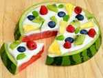 Fruit pizza