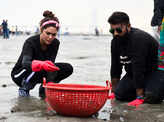 Esha Gupta participates in a beach cleaning campaign 