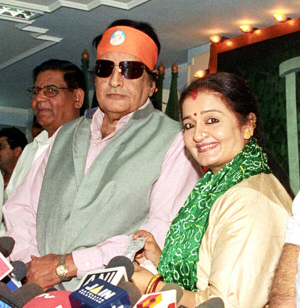 Apara Mehta