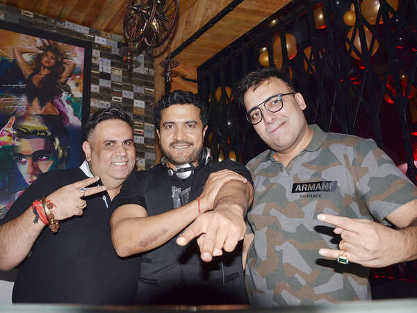 Sajan Kapoor Photos