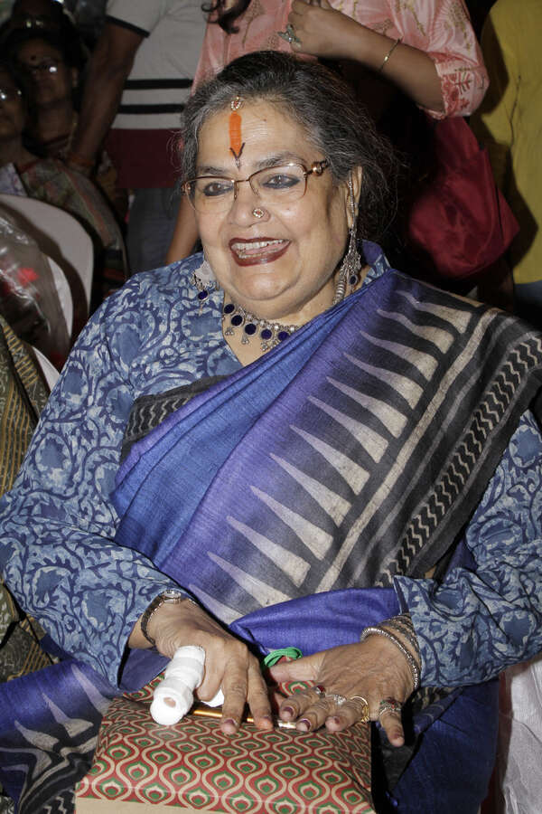 Usha Uthup Wallpapers