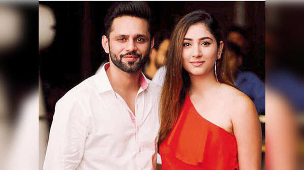 Are Disha Parmar and Rahul Vaidya more than just ‘best friends’?