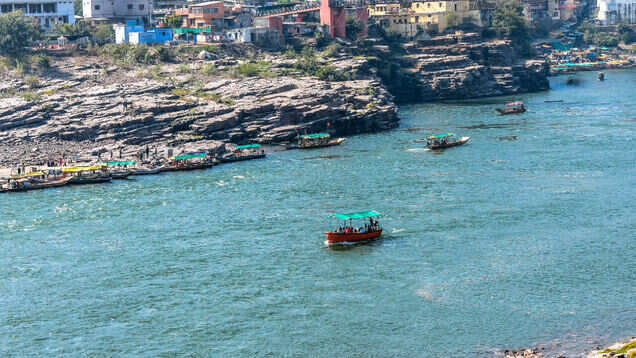 Your guide on how to reach Omkareshwar