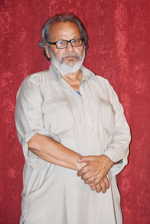 Vijay Tiwari Photos
